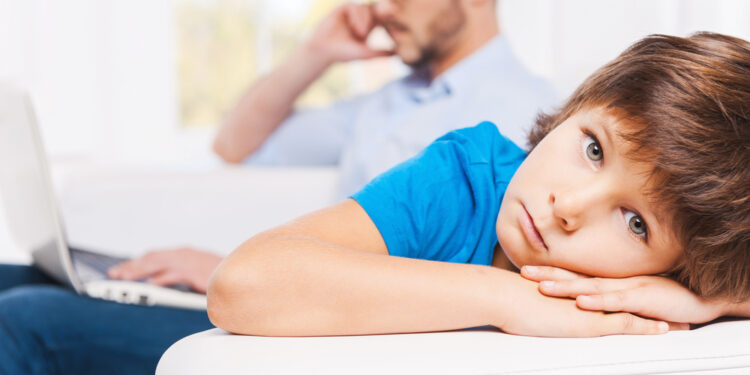 Why parents need to put their phone away