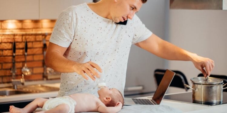 Daddy Duty 101: How to properly prepare for your baby before and after the birth